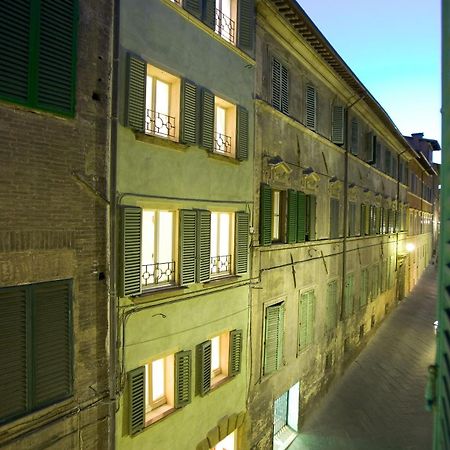 Residenza D'Epoca Campo Regio Relais Bed and Breakfast Siena Eksteriør billede