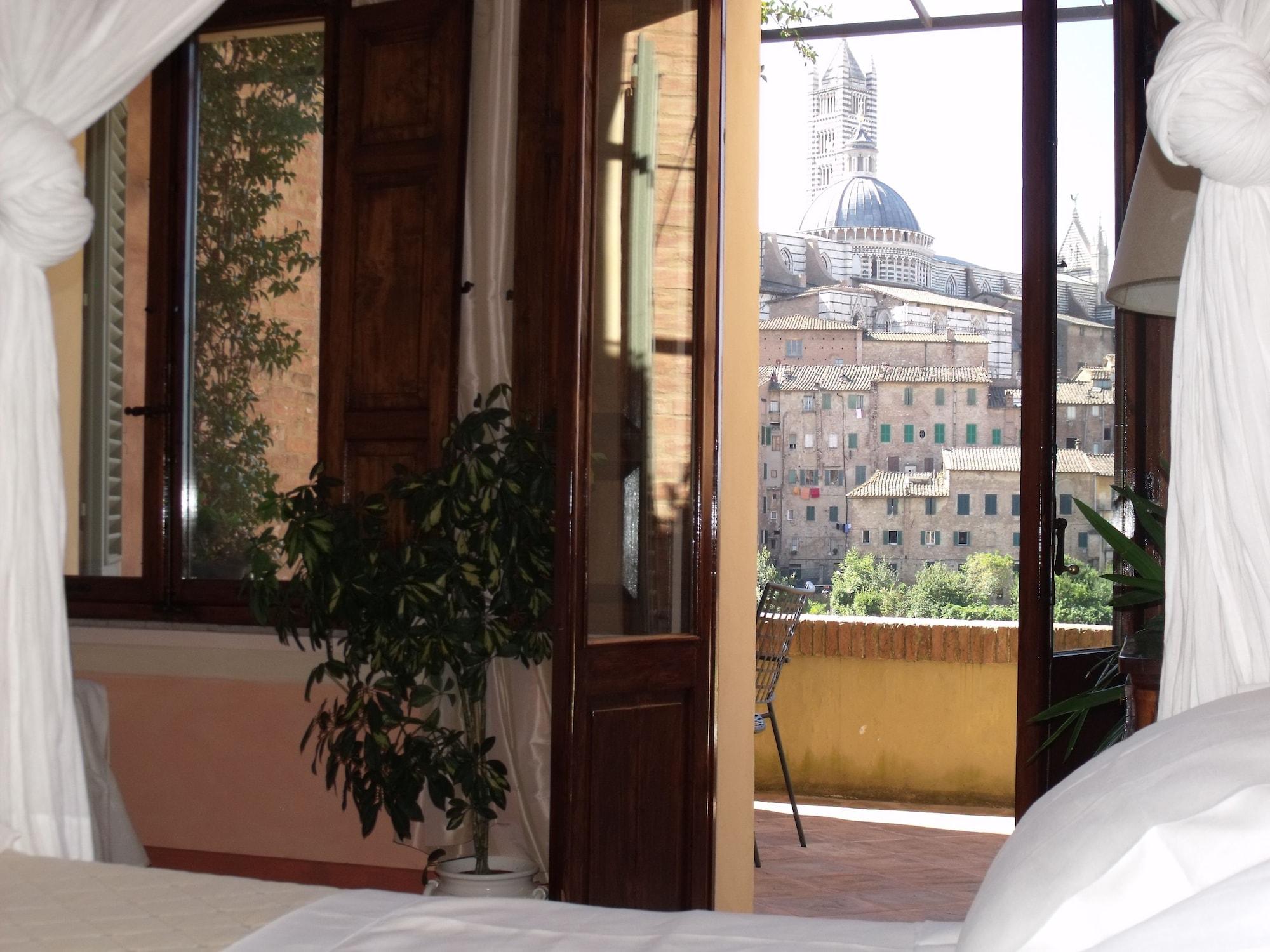 Residenza D'Epoca Campo Regio Relais Bed and Breakfast Siena Eksteriør billede