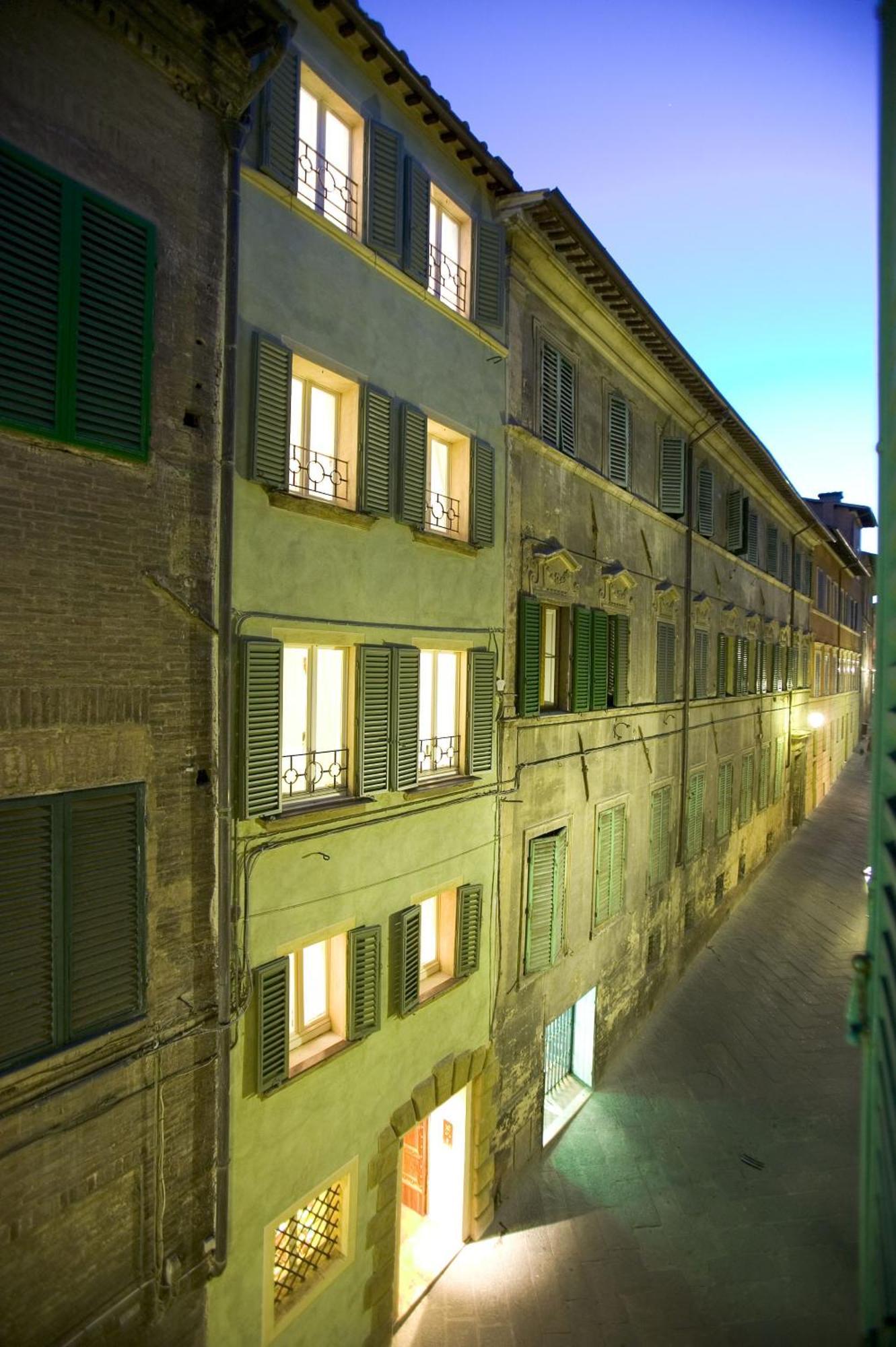 Residenza D'Epoca Campo Regio Relais Bed and Breakfast Siena Eksteriør billede